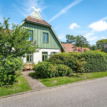 Ferienhaussiedlung Strandperlen Weidenhof 3c Wustrow (Fischland)