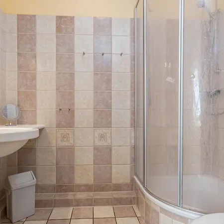 Ferienhaussiedlung Strandperlen Weidenhof 3c * Wustrow (Fischland)