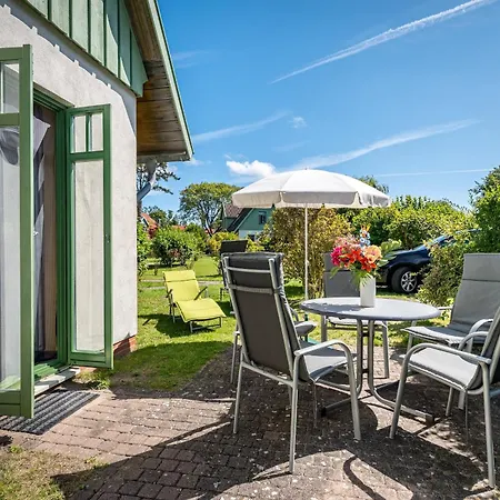 Prázdninový dům Ferienhaussiedlung Strandperlen Weidenhof 3c Wustrow (Fischland)